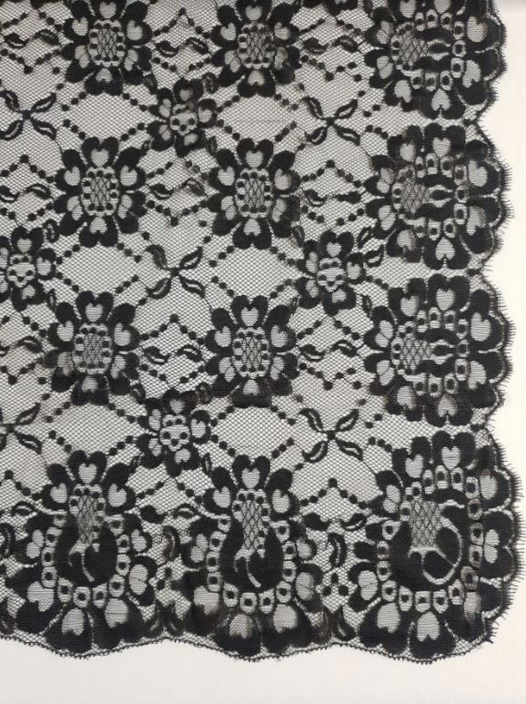 Rectangular Shawl. Black. Dimensions 210cm X 90cm