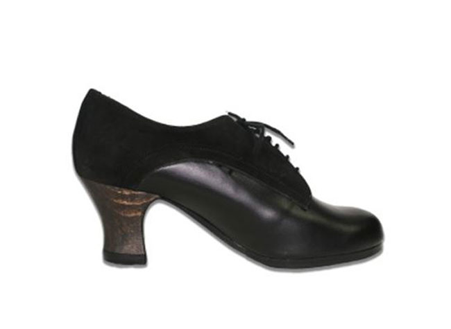 Zapato Flamenco Begoña Cervera. Blucher