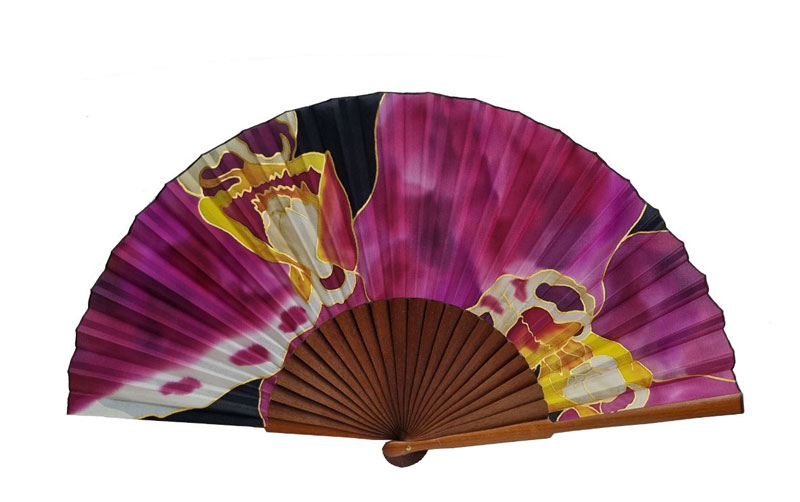 Handmade Pear Wood and Hand Painted Silk Hand Fan. Ref. 98 