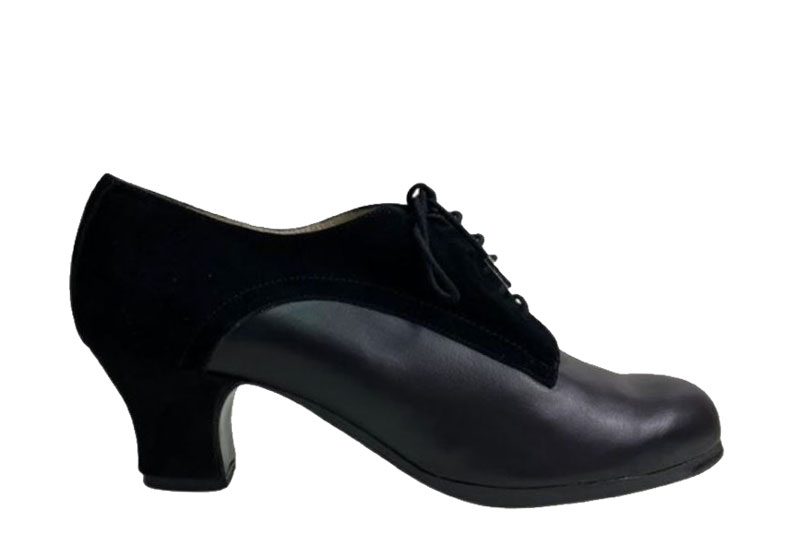 Zapato Flamenco Begoña Cervera. Blucher