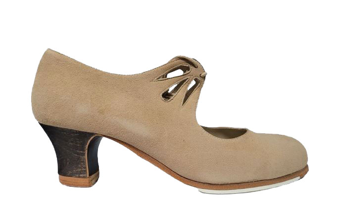 Flamenco Shoes from Begoña Cervera. Cordonera Calado