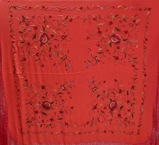 Handmade Manila Embroidered Shawl. Natural Silk. Ref. 1010621CRLCOL