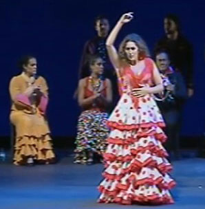 La hija de Enrique Morente, reunió en el escenario del Teatro de la Maestranza a un elenco cien por cien granadino