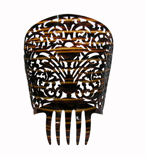 Ornamental Comb ref. 335